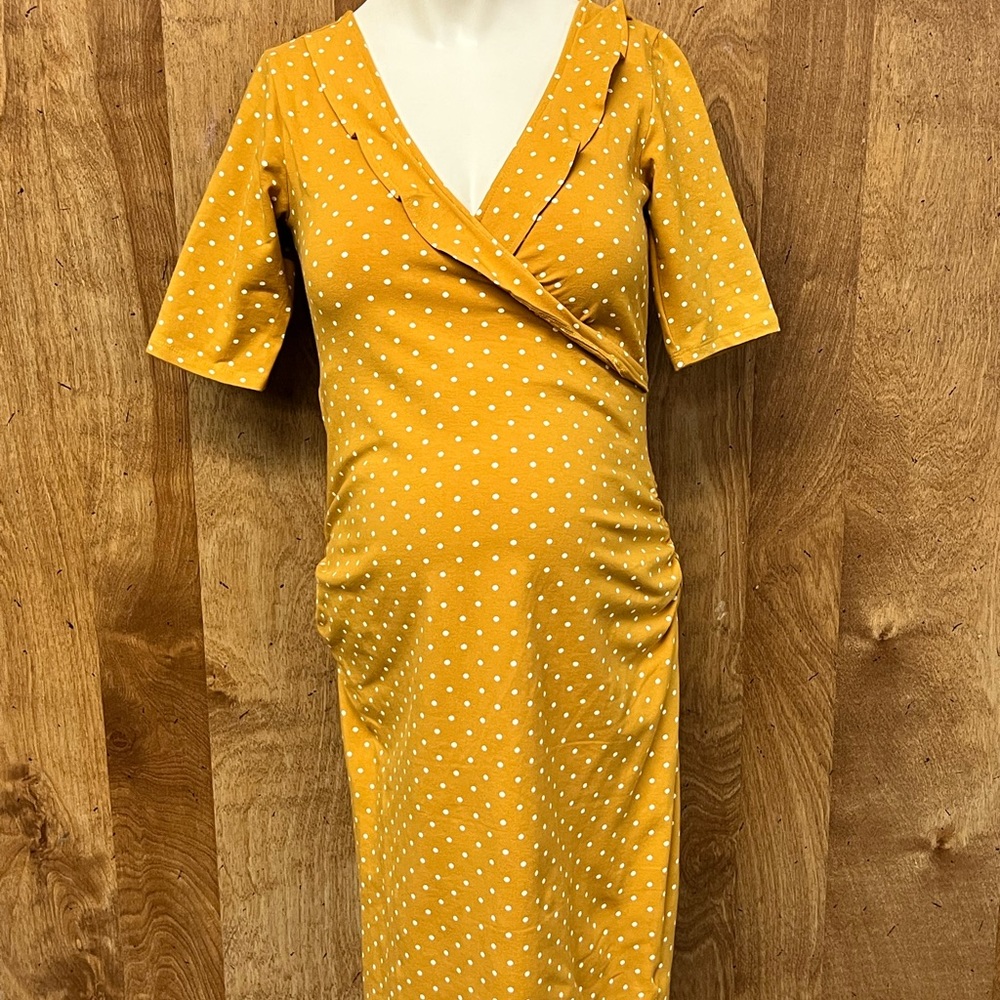Old navy maternity/nursing dress